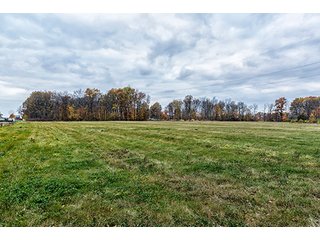 Property photo 19 - 23 Acre Mini FarmOffered in 3 Tractsor CombinationsFarm AuctionPersonal Property & Real Estate